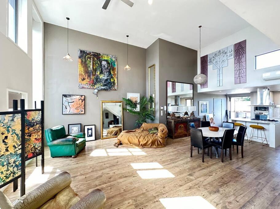 Stunning New York Loft Gallery Christchurch Exteriör bild