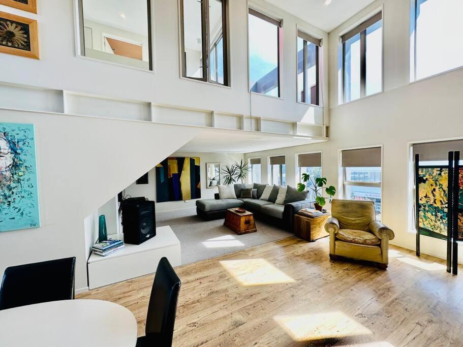 Stunning New York Loft Gallery Christchurch Exteriör bild